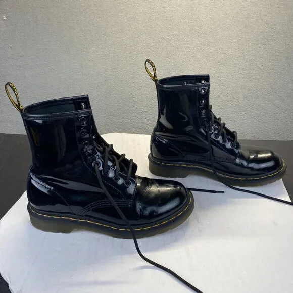 Dr. Martens Black Patent Leather Lace-Up Ankle Boots with Yellow Stitching Dr. Martens 1460 8 EYE BOOT LAMPER - Lace-up ankle boots  main image 4